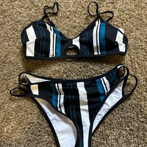 Cupshe Black, White, and Blue Striped Bikini